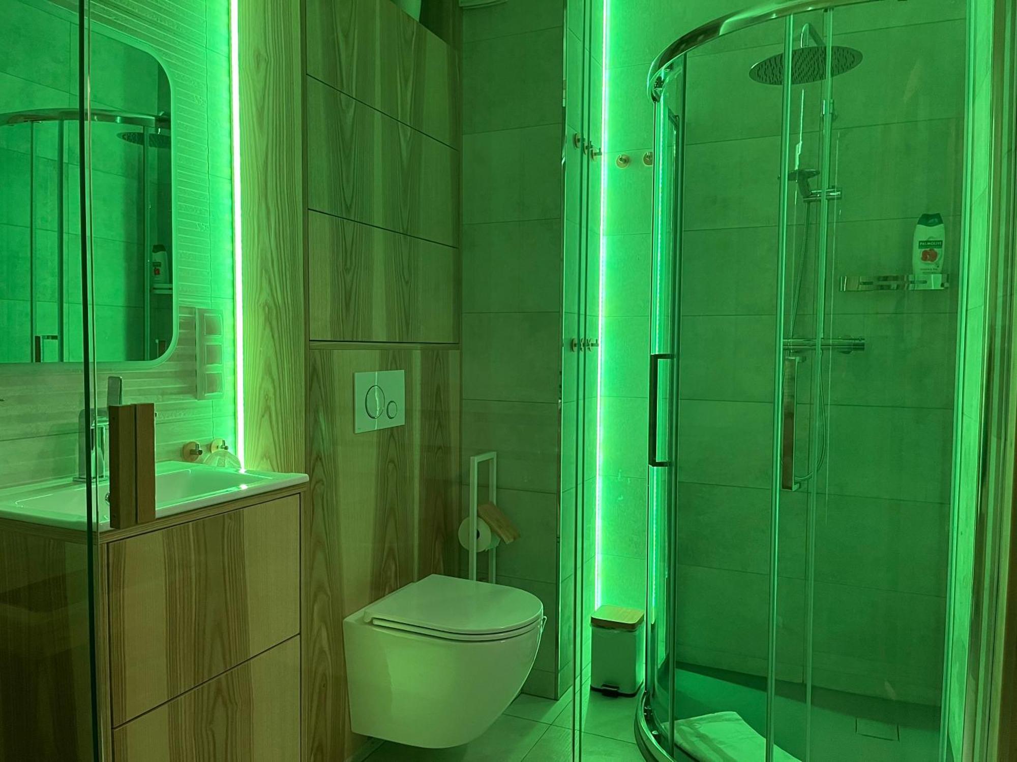 Jesionowe Apartamenty Nad Odra, Stare Miasto, Sauna W Jednym, Klimatyzacja , Garaz Podziemny 0 Zl, Odra River , Old Town, New Building, Air Conditioning, Sauna-One, Underground Garage Free Wroclaw Dış mekan fotoğraf