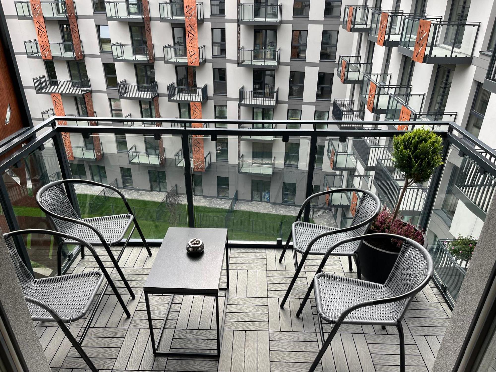 Jesionowe Apartamenty Nad Odra, Stare Miasto, Sauna W Jednym, Klimatyzacja , Garaz Podziemny 0 Zl, Odra River , Old Town, New Building, Air Conditioning, Sauna-One, Underground Garage Free Wroclaw Dış mekan fotoğraf